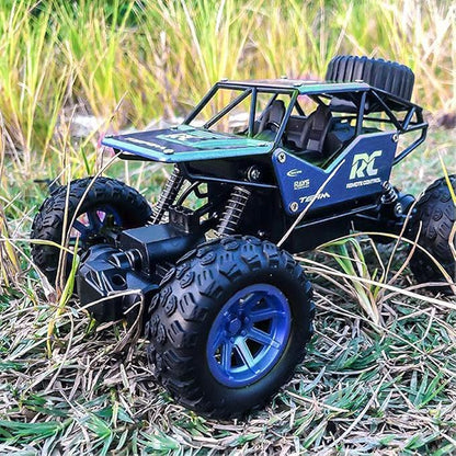 ANI World Remote Control Rock Crawler RC Car – Mist Smoke Spray, High-Speed 1:18 Monster Truck (Blue & Gold)