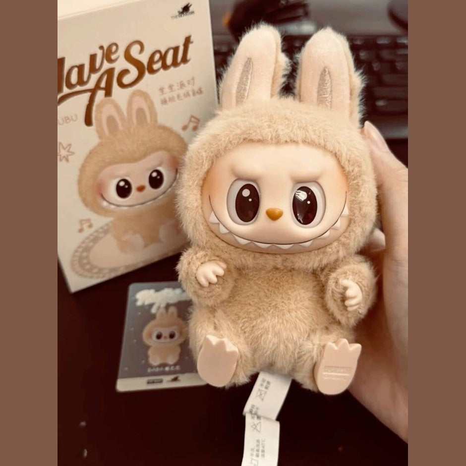 Labubu Collectible Figure – Cute Designer Toy for Display & Gifting