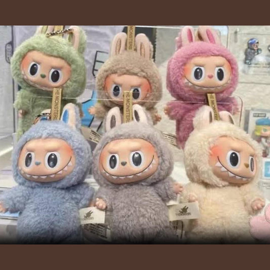 Labubu Collectible Figure – Cute Designer Toy for Display & Gifting